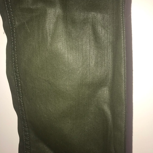 7 For All Mankind skinny jeans w/ green shiny fab - Picture 8 of 8
